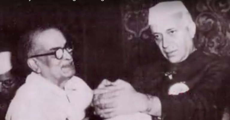 1) ഇംഗ്ലണ്ട്‌സ് ഡെറ്റ് ടു ഇന്ത്യ എന്ന പുസ്തകം രചിച്ചതാര് ലാലാ ലജ്പത് റായി 2) ഏത് രാജ്യത്തെ ആഭ്യന്തര കലാപ കാലത്ത് പലായനം ചെയ്തവരാണ് ബോട്ട് പീപ്പിള്‍ വിയറ്റ്‌നാം 3) സാള്‍ട്ടോ ഏഞ്ചല്‍ വെള്ളച്ചാട്ടം ഏത് നദിയിലാണ് കെരപ് 4) ലോക ഷൂട്ടിങ് ചാമ്പ്യന്‍ഷിപ്പില്‍ സ്വര്‍ണം നേടിയ ആദ്യ ഇന്ത്യന്‍ വനിത തേജ്വസിനി സാവന്ത് (2010) 5) ശിവാജി ഗണേശന്‍ പ്രേംനസീറിനൊപ്പം അഭിനയിച്ച ചലച്ചിത്രം തച്ചോളി അമ്പു 6) ഇന്ത്യയില്‍ വെല്‍ത്ത് ടാക്‌സ് ആക്ട് പാസാക്കിയ വര്‍ഷം 1957 7) കാവോഡോയിസം എന്ന മതവിശ്വാസം നിലവിലുള്ള രാജ്യം വിയറ്റ്‌നാം 8) ഫോറിന്‍ എക്‌സ്‌ചേഞ്ച് മാനേജ്‌മെന്റ് ആക്ട് നിലവില്‍വന്ന വര്‍ഷം 2000 9) ജെ.പി.ഇ.ജിയുടെ പൂര്‍ണരൂപം ജോയിന്റ് ഫോട്ടോഗ്രാഫിക് എക്‌സ്‌പെര്‍ട്ട്‌സ് ഗ്രൂപ്പ് 10) അറിവ് ശക്തിയാണ്, അജ്ഞത മരണവും എന്ന് പറഞ്ഞതാര് സ്വാമി വിവേകാനന്ദന്‍ 11) ഹോ ചി മിന്‍ സിറ്റിയുടെ പഴയ പേര് സെയ്‌ഗോണ്‍ 12) സച്ചിന്‍ ടെണ്ടുല്‍ക്കര്‍ക്ക് ഭാരത രത്‌നം പ്രഖ്യാപിച്ച വര്‍ഷം 2014 13) ഏത് രോഗബാധയെത്തുടര്‍ന്നാണ് 2009-ല്‍ ലോകാരോഗ്യസംഘടന ആദ്യമായി അന്താരാഷ്ട്ര തലത്തില്‍ പബ്ലിക് ഹെല്‍ത്ത് എമര്‍ജന്‍സി പ്രഖ്യാപിച്ചത് സൈ്വന്‍ ഫ്‌ളു (എച്ച്1എന്‍1) 14) ലോകത്തെ ആദ്യത്തെ വിര്‍ച്വല്‍ കറന്‍സിയായ പെട്രോ പുറത്തിറക്കിയ രാജ്യം വെനിസ്വല 15) ഇന്ത്യയിലെ ആദ്യത്തെ ധനകാര്യ കമ്മീഷന്‍ നിലവില്‍ വന്ന വര്‍ഷം 1951 16) ഇന്ത്യയിലെ ആദ്യത്തെ ധനകാര്യ കമ്മീഷന്റെ പ്രവര്‍ത്തന കാലയളവ് 1952 മുതല്‍ 1957 വരെ 17) പഴനിവൈഭവം രചിച്ചതാര് തൈക്കാട് അയ്യ 18) കോളറയ്ക്ക് കാരണമാകുന്ന ബാക്ടീരിയ വിബ്രിയോ കോളറെ 19) ഗൃഹവൈദ്യുതീകരണത്തില്‍ ഫേസ് ലൈനിനെ സൂചിപ്പിക്കുന്ന നിറം ചുവപ്പ് 20) 1929-ല്‍ ലോകത്തെയാകെ ബാധിച്ച സാമ്പത്തിക മാന്ദ്യം ഉല്‍ഭവിച്ചത് ഏത് രാജ്യത്തുനിന്നാണ് യുഎസ്എ 21) ആര്‍ സി സി ബിയുടെ പൂര്‍ണരൂപം റസിഡ്യുവല്‍ കറന്റ് സര്‍ക്യൂട്ട് ബ്രേക്കര്‍ 22) ഇ എല്‍ സി ബിയുടെ പൂര്‍ണരൂപം എര്‍ത്ത് ലീക്കേജ് സര്‍ക്യൂട്ട് ബ്രേക്കര്‍ 23) കര്‍ണാടകയിലെ ബ്രഹ്‌മഗിരിക്കുന്നുകളില്‍ നിന്നും ഉല്‍ഭവിക്കുന്ന വടക്കന്‍ കേരളത്തിലെ നദി വളപട്ടണം പുഴ 24) ഐ എസ് ഒ സര്‍ട്ടിഫിക്കേഷന്‍ ലഭിച്ച കേരളത്തിലെ ആദ്യത്തെ റെയില്‍വേ സ്റ്റേഷന്‍ തിരുവനന്തപുരം 25) കേരളത്തിലെ ആദ്യത്തെ വനിതാ ഡിജിപി ആര്‍ ശ്രീലേഖ 26) ഏത് സംസ്ഥാനത്തിന്റെ വേനല്‍ക്കാല തലസ്ഥാനമാണ് ഗയിര്‍സയിന്‍ ഉത്തരാഖണ്ഡ് 27) ലോകത്തിലെ ഏറ്റവും വലിയ അണക്കെട്ടുകളിലൊന്നായ കരിബ അണക്കെട്ട് ഏത് നദിയിലാണ് സാംബസി 28) ആദ്യത്തെ മൂന്ന് ടീം ക്രിക്കറ്റ് മത്സരം നടന്ന രാജ്യം ദക്ഷിണാഫ്രിക്ക 29) റേവ സോളാര്‍ പാര്‍ക്ക് ഏത് സംസ്ഥാനത്തിലാണ് സ്ഥാപിച്ചത് മധ്യപ്രദേശ് 30) ഗീതു അന്ന ജോസ് ഏത് കായിക ഇനവുമായി ബന്ധപ്പെട്ടാണ് പ്രസിദ്ധി നേടിയത് ബാസ്‌ക്കറ്റ്‌ബോള്‍